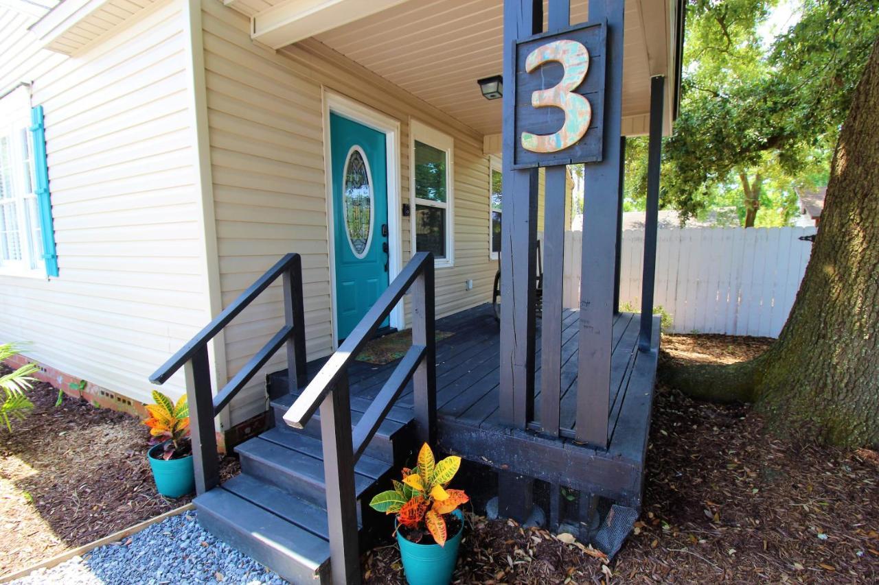 Beachy Bungalow For Family Fun! Walk To Beach! Pensacola Exterior photo